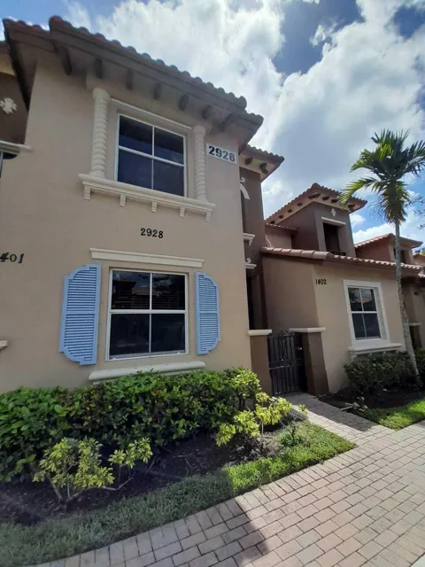 2928 Hidden Hills Road #1402