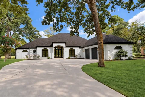 169 Dogwood Lakes Circle