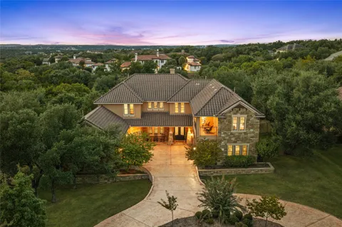 104 Bella Strada Cove