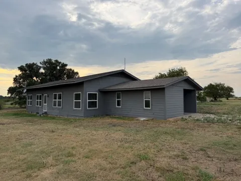 850 County Road 218
