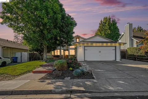 4150 Sequoia Dr