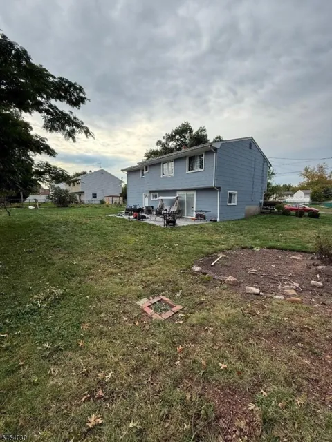 53 Curtis Ave