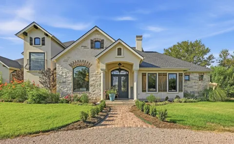 450 Colorado Drive