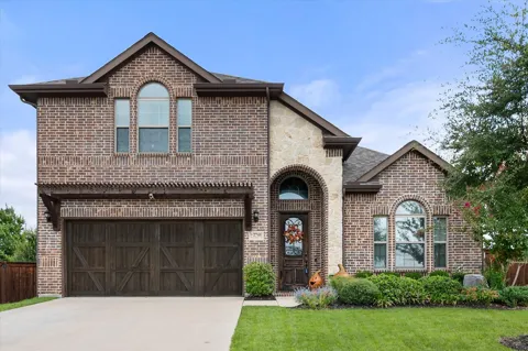 2741 Thornhill Lane