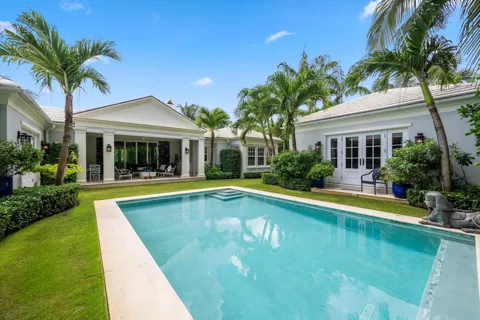 209 SANDPIPER DRIVE