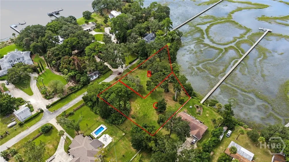 300 Mcalpin Street #B Savannah, GA 31406