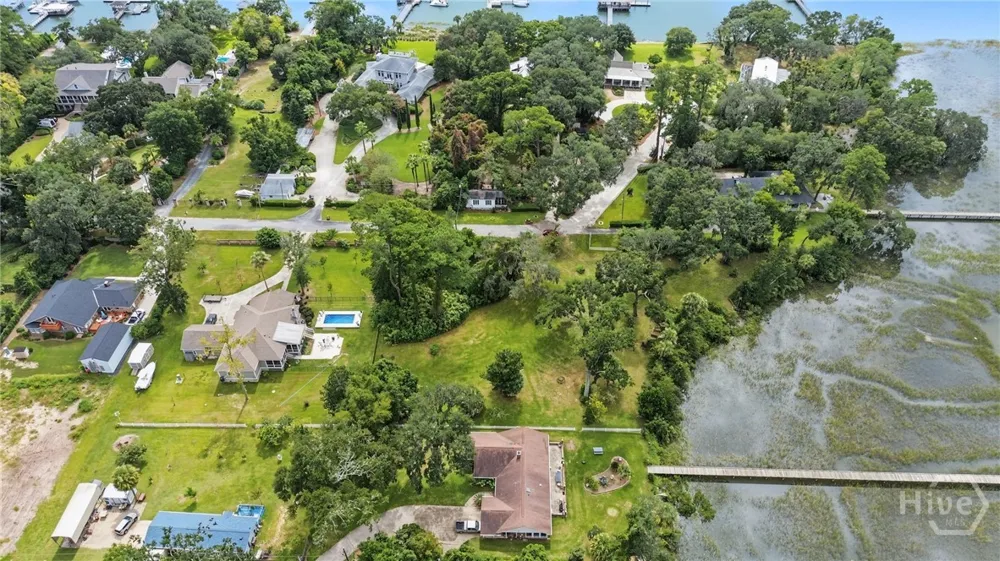 300 Mcalpin Street #B Savannah, GA 31406