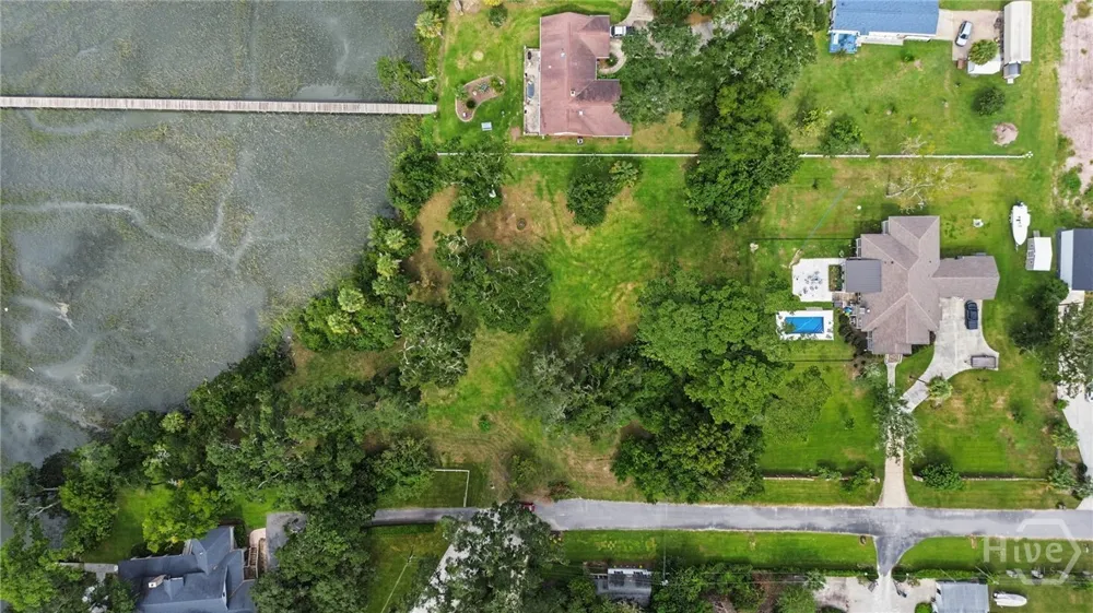 300 Mcalpin Street #B Savannah, GA 31406