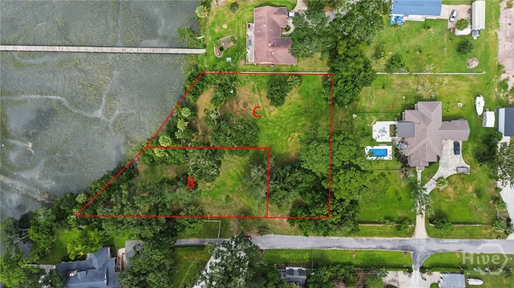 300 Mcalpin Street #B Savannah, GA 31406