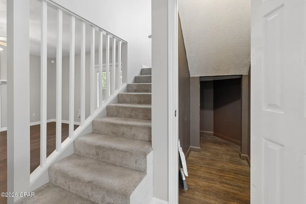 301 Lakeside Drive Panama City, FL 32404