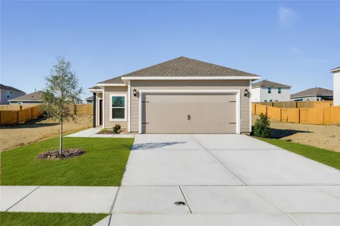 8404 White Wolf Trail