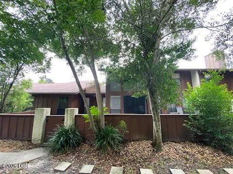 4 Cherokee Trail