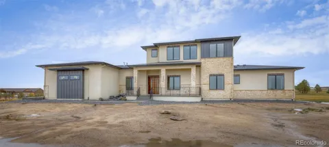 16280 Prairie Vista Lane