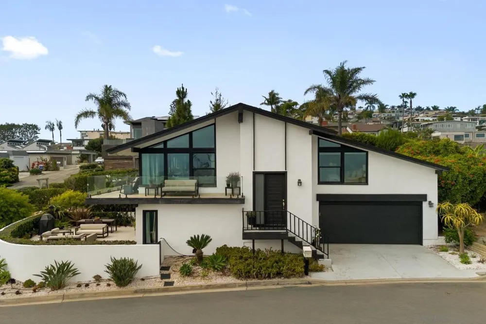 2568 Bonita Way Laguna Beach, CA 92651