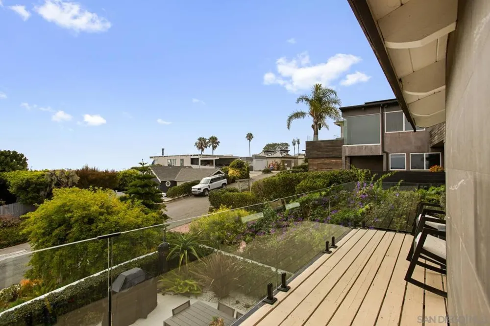 2568 Bonita Way Laguna Beach, CA 92651