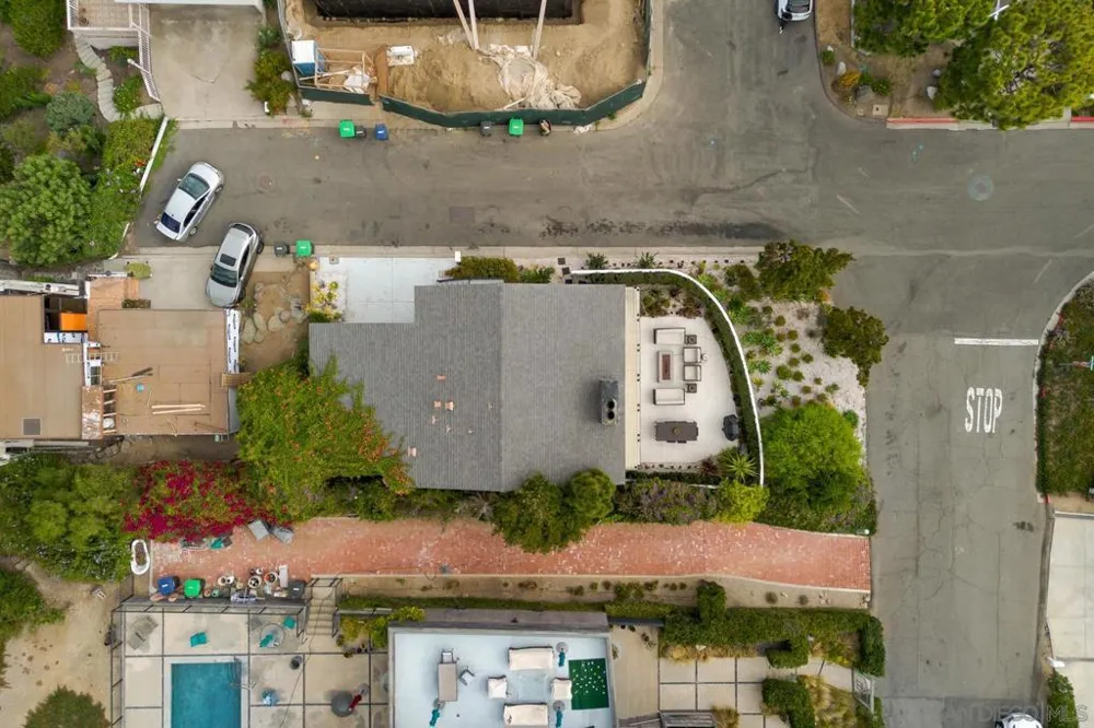 2568 Bonita Way Laguna Beach, CA 92651