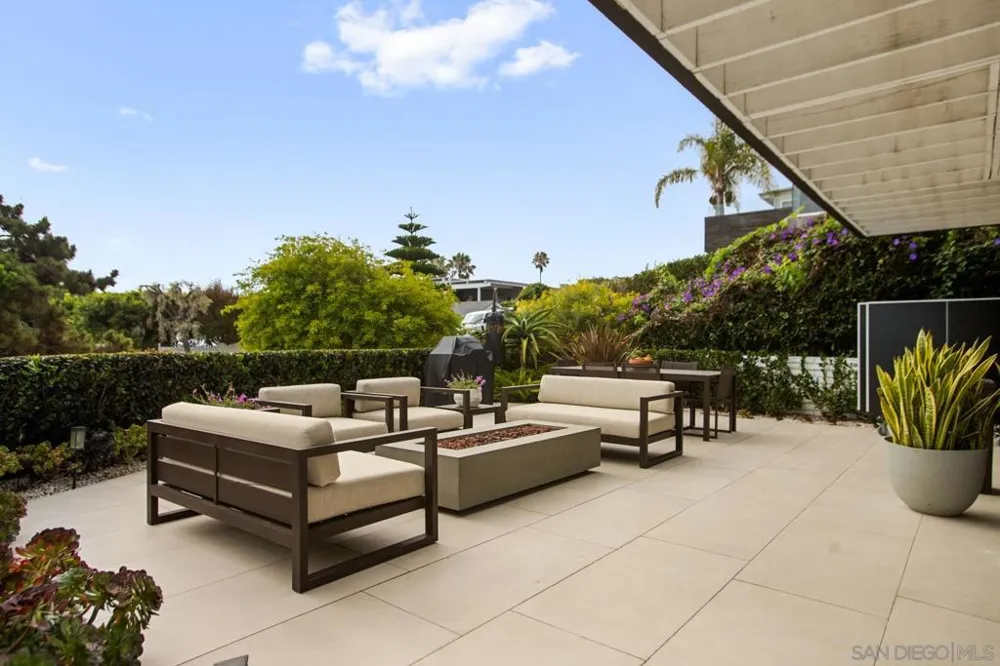 2568 Bonita Way Laguna Beach, CA 92651