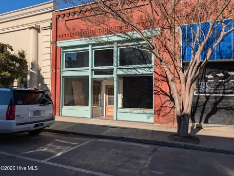 480 Main Street
