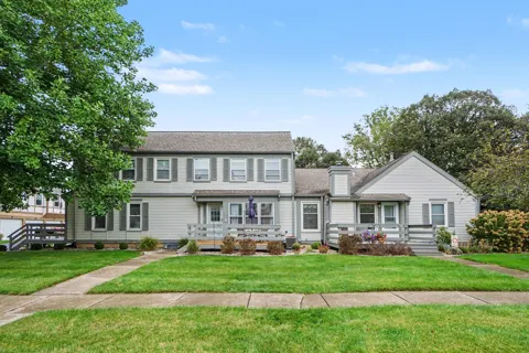 5591 Grand Traverse Lane