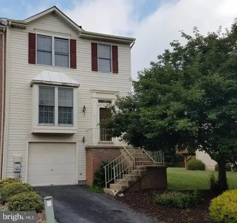 131 ATTIC COURT