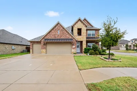 2116 Liriope Lane