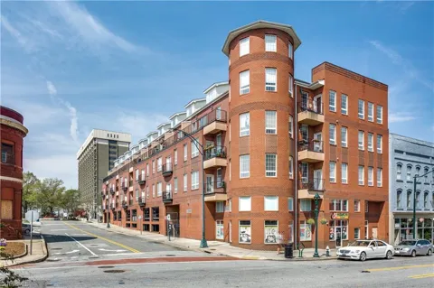 360 S Elm Street #106