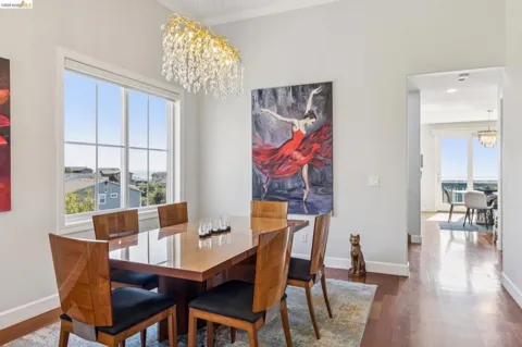 214 Seaview Dr
