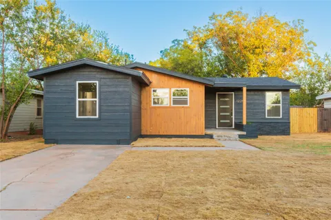 1225 S Jefferson Drive
