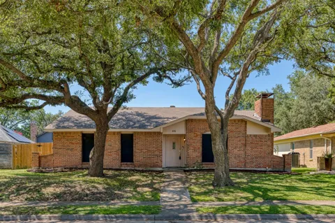 416 Lincoln Drive