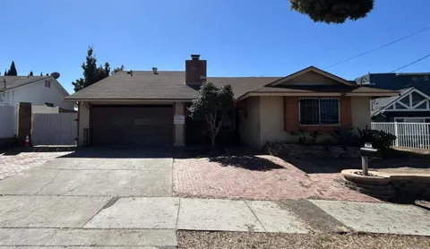 464 E J
