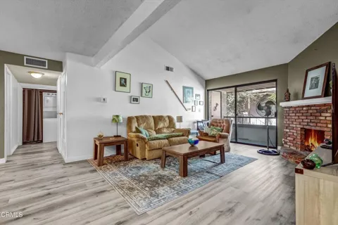 15511 Sherman Way #32