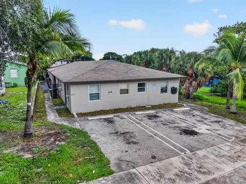 633 10th Street #3