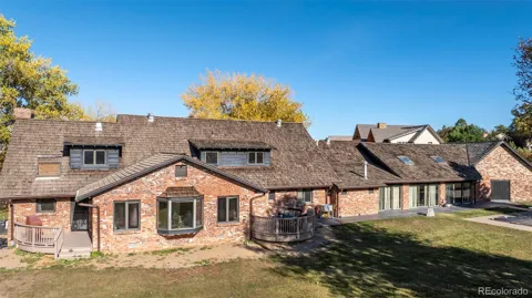 8935 W Bear Creek Drive