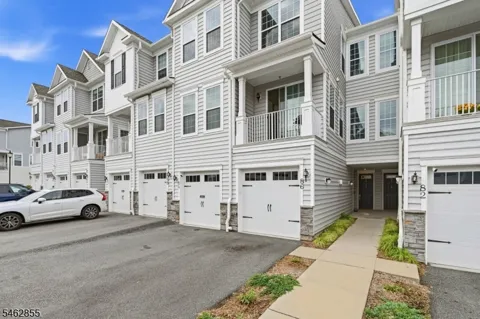 84 Aspen Dr