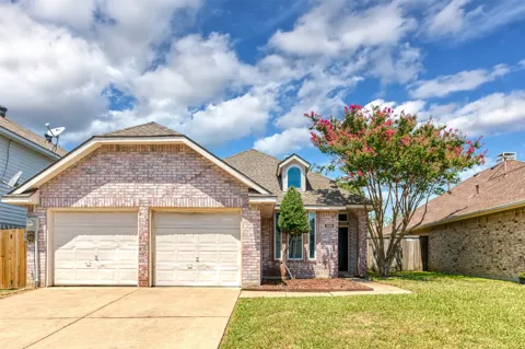 1329 Maywood Court