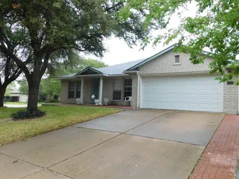 1301 Leah Lane