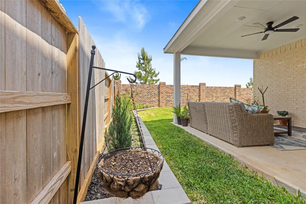 19363 Poppy Village Circle Magnolia, TX 77355