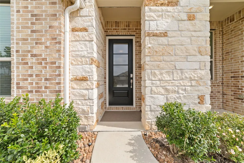 18055 Brennie Bird Lane Conroe, TX 77302