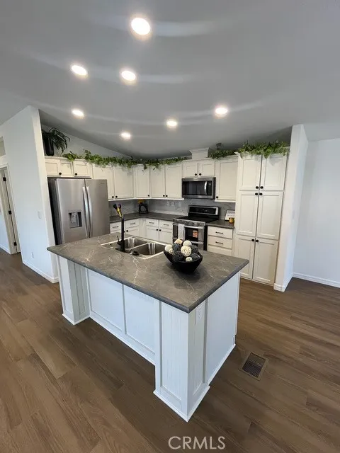 24921 Muirlands Boulevard #52 Lake Forest, CA 92630