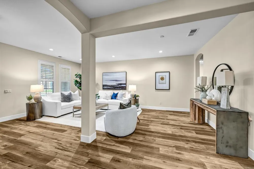 1898 Almagro Lane Escondido, CA 92026