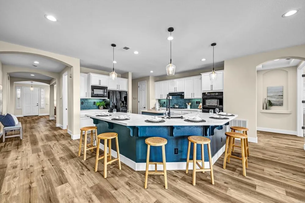 1898 Almagro Lane Escondido, CA 92026