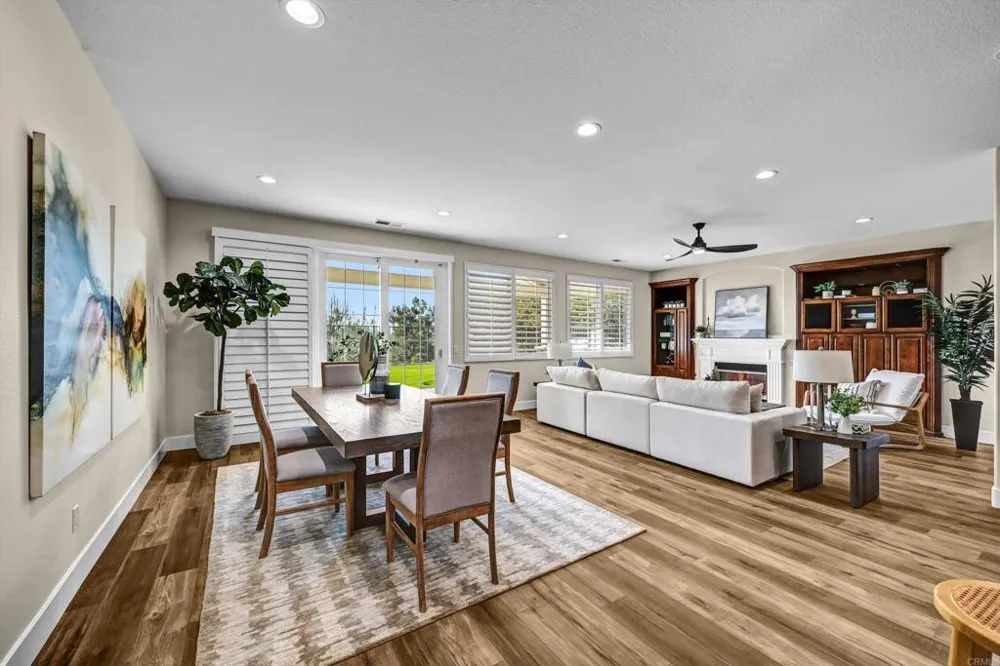 1898 Almagro Lane Escondido, CA 92026