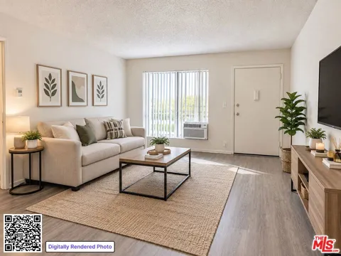 1208 W Adams Boulevard #10