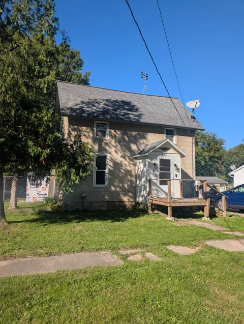 413 Rose Street