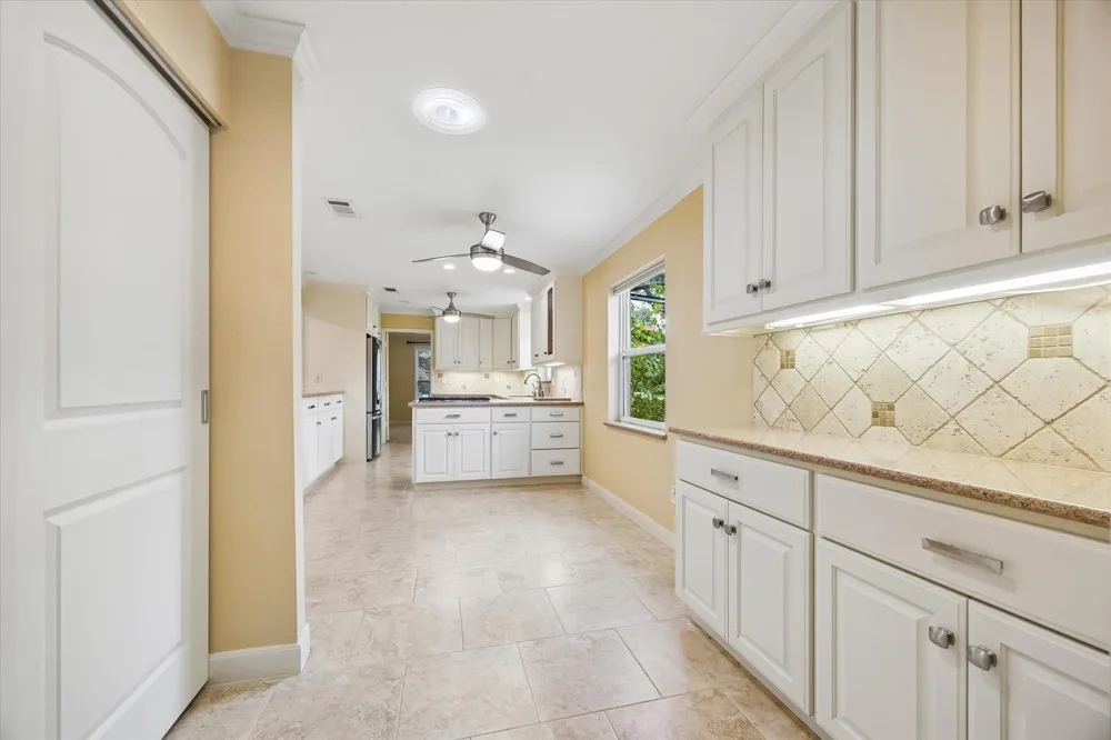 10814 Overbrook Lane Houston, TX 77042