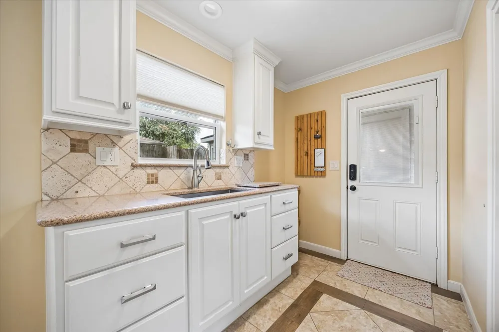 10814 Overbrook Lane Houston, TX 77042