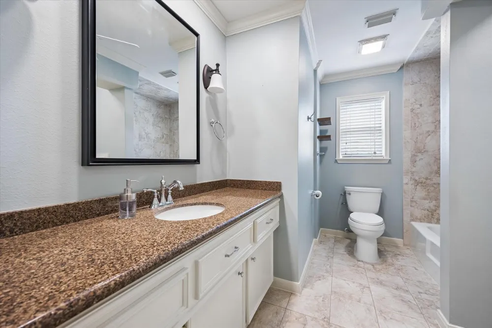 10814 Overbrook Lane Houston, TX 77042