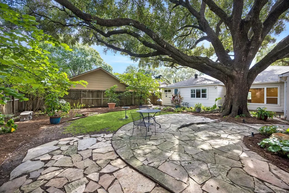 10814 Overbrook Lane Houston, TX 77042