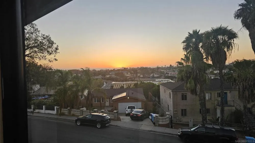 5210 Roswell San Diego, CA 92114