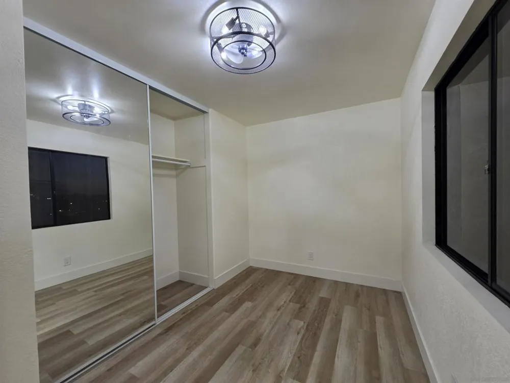 5210 Roswell San Diego, CA 92114